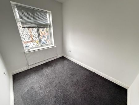 3 bedroom detached house to rent - Photo 4