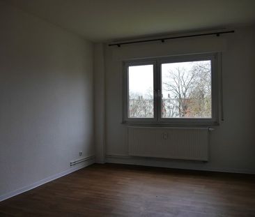 ﻿Schöne 2-Zimmer-Wohnung mit Tageslichtbad und Balkon im Limes-Quar... - Photo 1