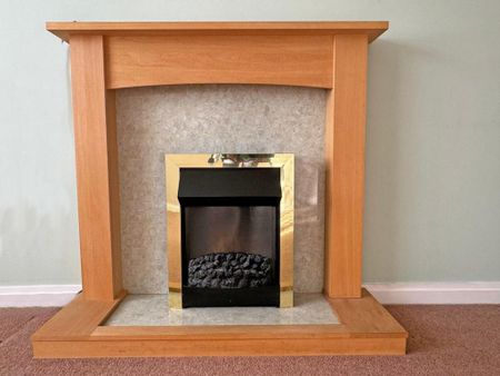 1 bedroom retirement property to rent - Photo 3