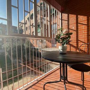 Calle de las Marismas, Madrid, Community of Madrid 28038 - Foto 2