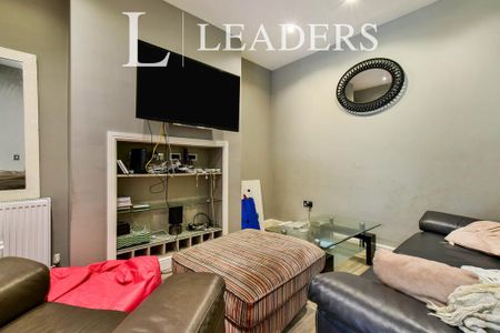 7 bedroom house to rent - Photo 3