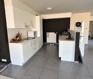 Appartement te huur in Sint-Kruis voor € 920 met 2 slaapkamers - Foto 3