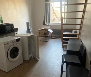Location Appartement 2 pièces 30m² LYON 7ème - Photo 5
