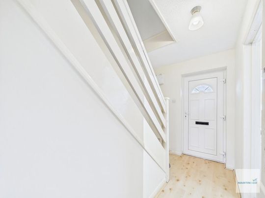 2 bedroom townhouse to rent - Photo 1