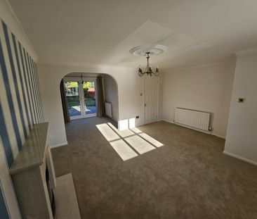 3 bedroom detached house to rent - Photo 1