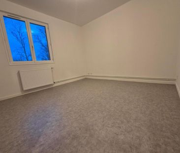 Location Appartement 3 pièces 61m² CHARNAY LES MACON 71850 - Photo 2