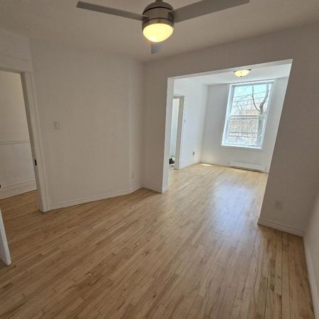 Beau 4½ tranquille, rénové, grande terrasse privée, dans Rosemont-La-Petite-Patrie, près du Plateau et de la piste cyclable - Photo 4