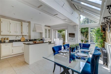 4 bedroom house to rent - Photo 4