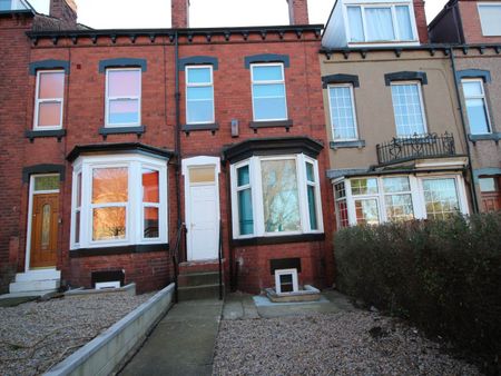 Silver Royd Hill (room 6), Armley, Leeds - Photo 4