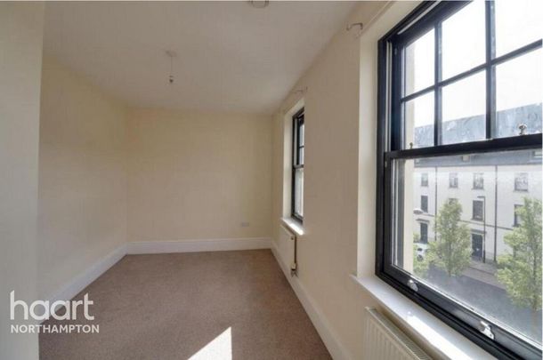 5 bedroom terraced house to rent - Photo 1