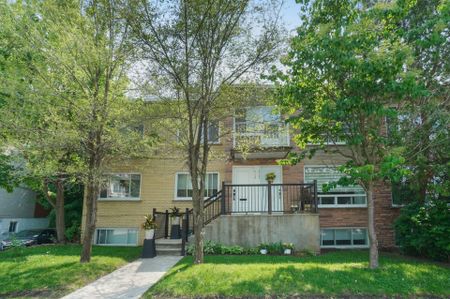 5720 Av. Kincourt Côte-Saint-Luc, QC H4W - Photo 2