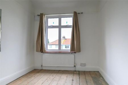 4 bedroom terraced house to rent - Photo 5