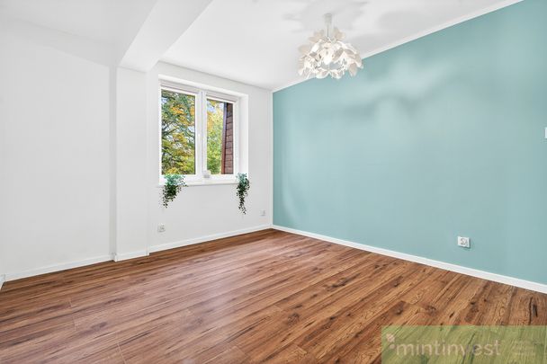 Mieszkanie 2-pok. w dworku! Zielona okolica - Zdjęcie 1