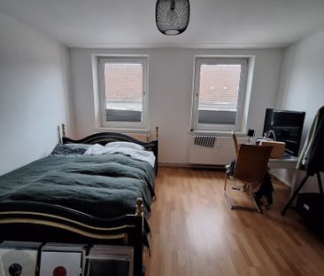 2- Zimmerwohnung in der Bremerstr. 11, in 24118 Kiel zu vermieten! ... - Photo 1