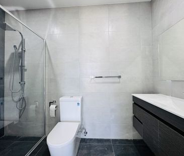 Stunning Duplex Home with Ducted Air & Alfresco - Photo 3