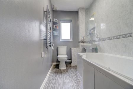 2 bedroom apartment to rent - Photo 5