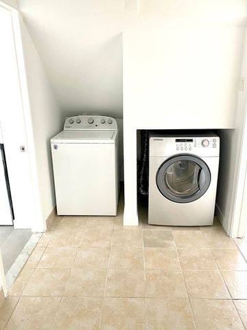 For Lease - 2042 Tawney Avenue, Elmvale Acres and Area, Ontario - Photo 5