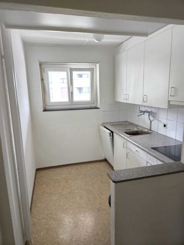 Rent a 3 ½ rooms apartment in Aarau - Photo 3