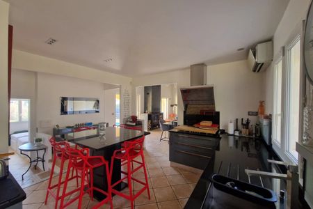 LE ROURET Villa meublée - Photo 4