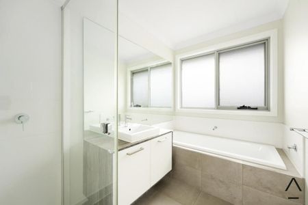 Grand Double-Storey Home in Prime Oran Park Location - Photo 5