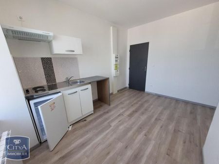 Location Appartement 2 pièces 31m² BLOIS 41000 - Photo 2