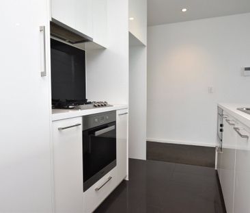 1405/601 Little Lonsdale Street - Photo 2