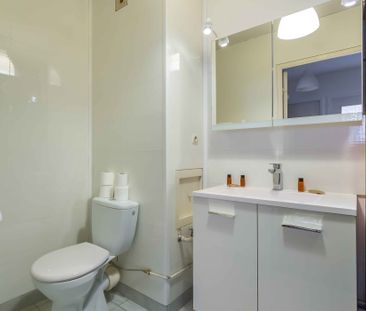 2 pièces - Meublé - 50,32 m² - 6ème étage - Colocation non autorisée - Photo 4