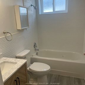 For Lease - 2365 Marine Drive Unit# 105, Oakville, Ontario - Photo 1