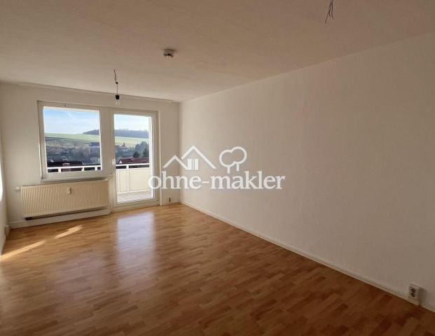 sonnige 3-Raum-Wohnung/Balkon mit Laminat - Photo 1