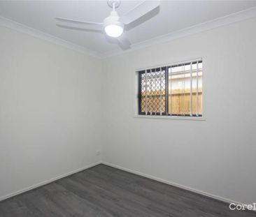 Cozy 3 Bedroom Duplex! - Photo 2