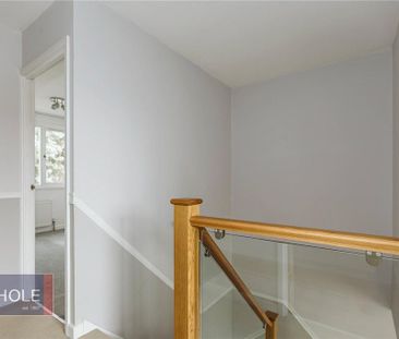 3 bedroom link detached house to rent - Photo 2