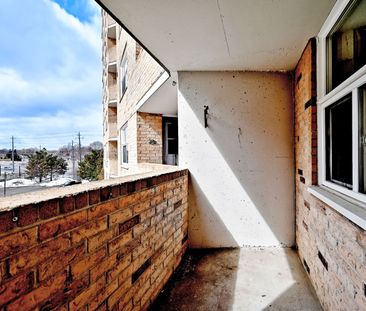 For Lease - 260 Davis Drive Unit# 408, Newmarket, Ontario - Photo 2