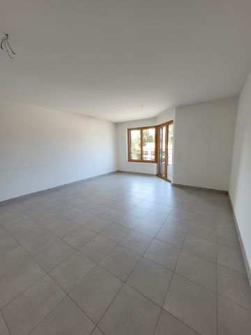 Luminoso appartamento di 4.5 locali con balcone a Mendrisio - Foto 2