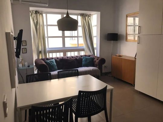 Calle Biedmas, Málaga, Andalusia 29008 - Photo 1