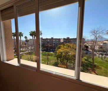 Alquiler de piso en Avenida de Venecia, 36 - Photo 2