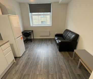 Science House, 9 Bath Street, Hudders... - Photo 4