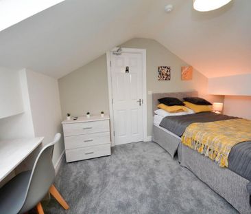 1 bedroom in a house share to rent - Photo 3