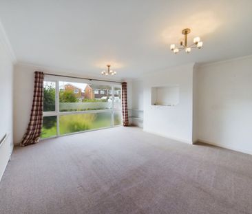 3 Bedroom House - Flowers Close, Hamble - Photo 4