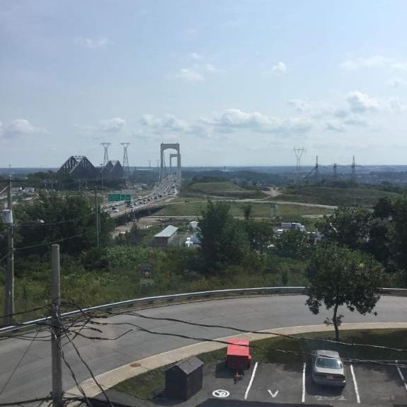 2 CH - 1 SDB - Québec - $1,165 /mo - Photo 1