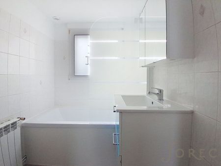 Location Appartement 3 pièces 42m² MONTIGNY LES METZ 57950 - Photo 4