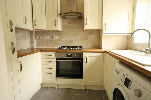 The Anchorage, Lymm, WA13 - Photo 1