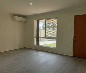 Quiet and Renovated 3 Bedroom Home - Photo 1