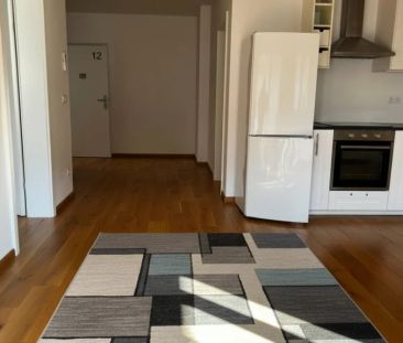 Erstklassige 2-Zimmer-Wohnung mit großem Balkon – Bezug sofort! - Foto 1