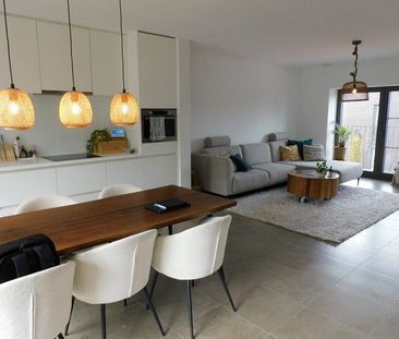 Energiezuinig duplex appartement met groot terras en autostaanplaats - Foto 4