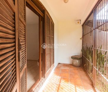 Casa com 3 quartos e 100m² para alugar em Jardim Sabará, Porto Alegre. - Photo 3