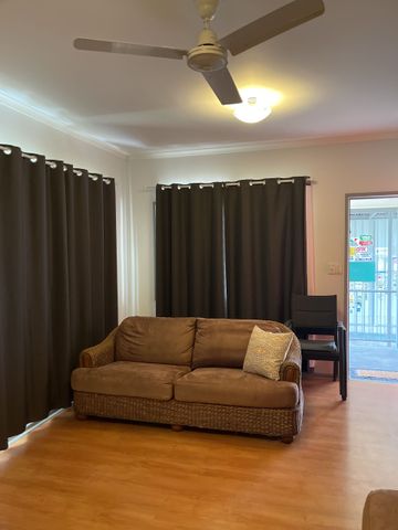 Furnished Property&excl; - Photo 2