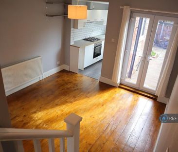 2 bedroom terraced house to rent - Photo 2