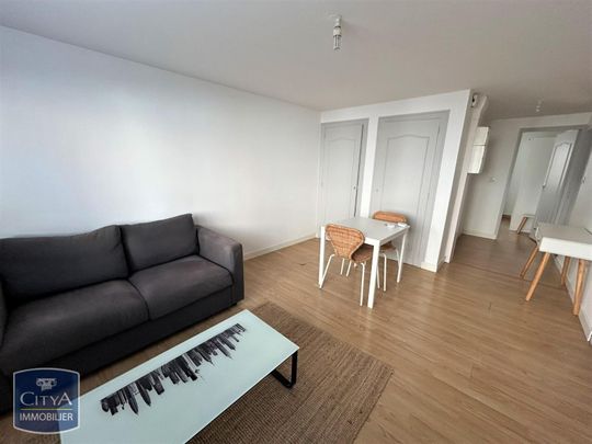 Location Appartement 2 pièces 41m² CHOLET 49300 - Photo 1