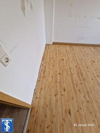 4 Zimmer Dachgeschosswohnung mit großem Bad - Photo 3