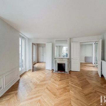 Appartement • Porte Dauphine - Photo 1